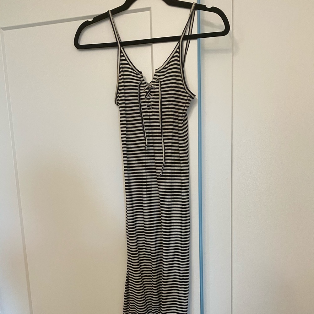 TOPSHOP midi dress